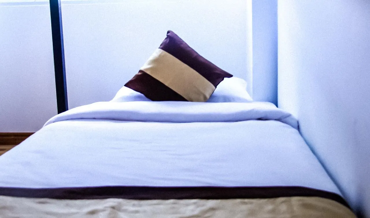 The Lodge Yangon Poshtel Bed & Breakfast